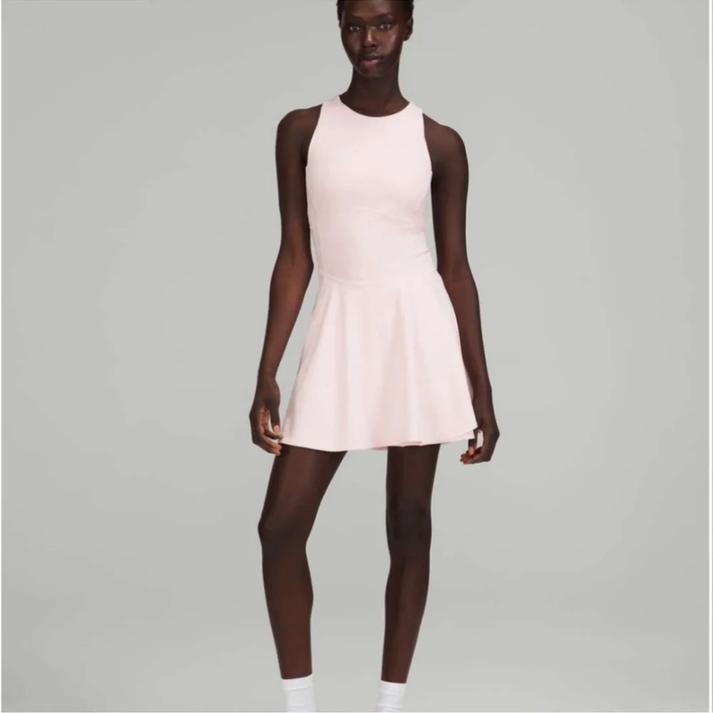 Lululemon Tennis Dress Court Crush  Strawberry Milkshake sz6 good cond pricefirm